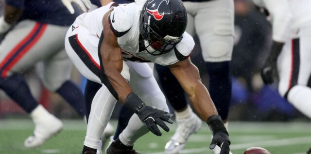 Danielle Hunter mendapatkan kontrak $40 juta dengan Texans